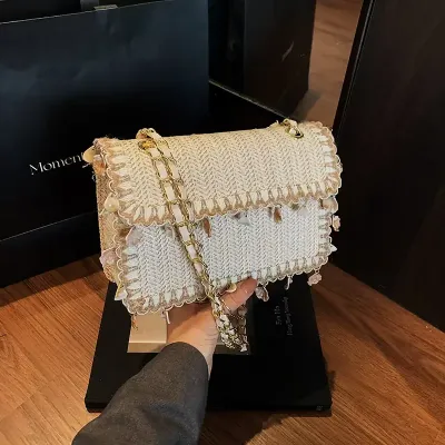 THE NEW FASHION FEMALES HANDBAGS